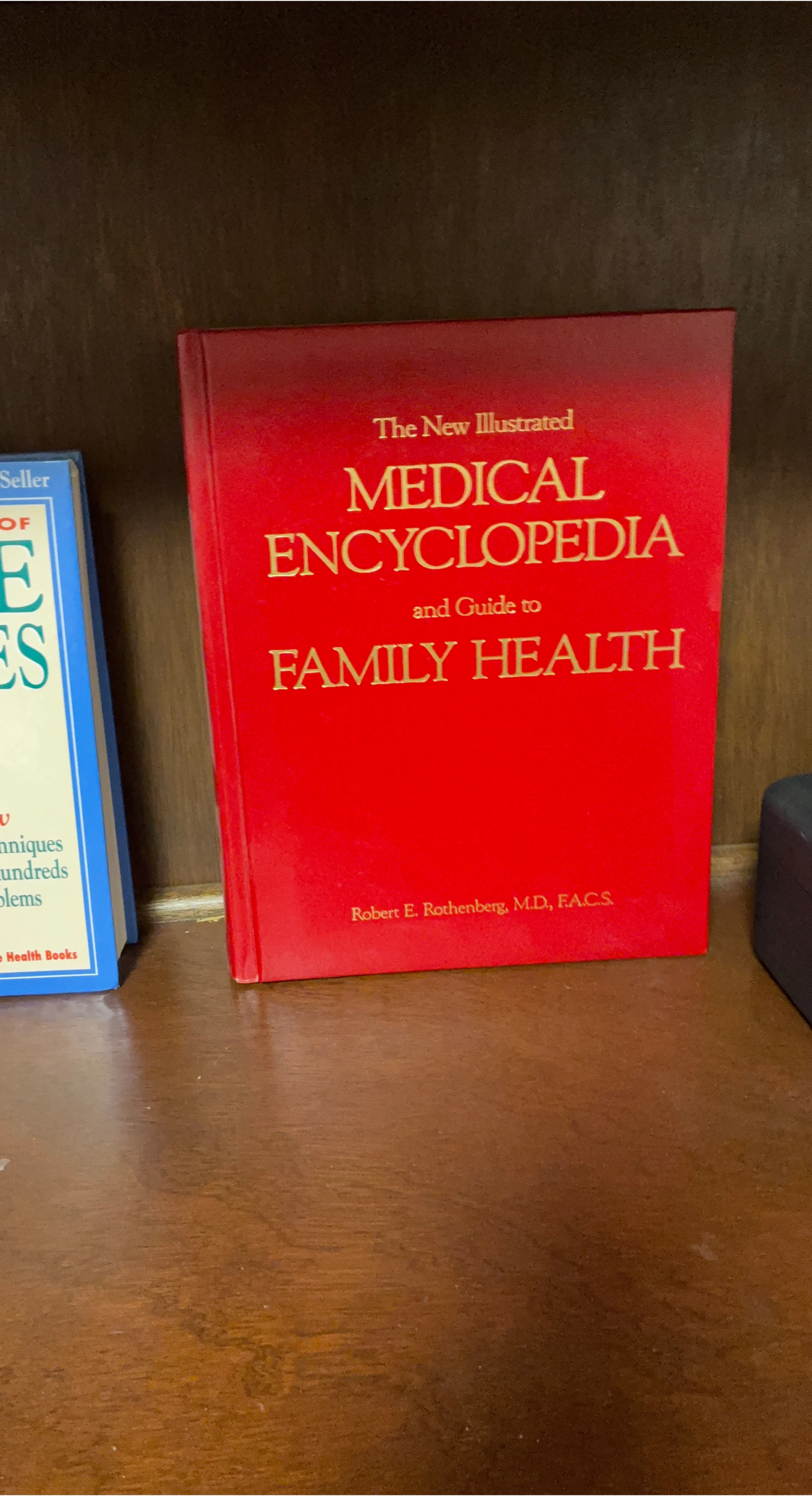 The New Illustrated Medical and Guide to Family Health