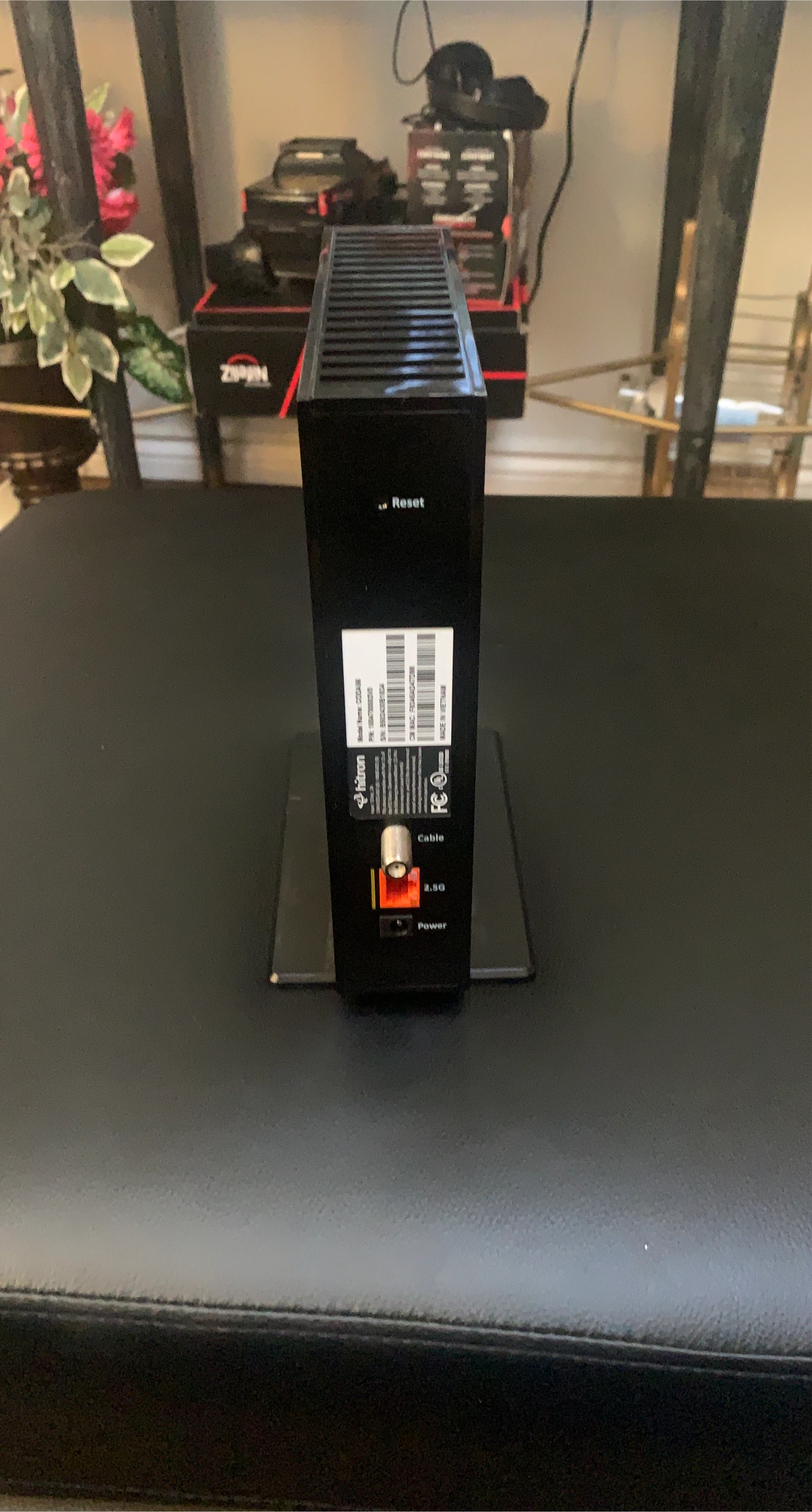 Hitron CGNM-2250 Cable Modem/Router - photo 2