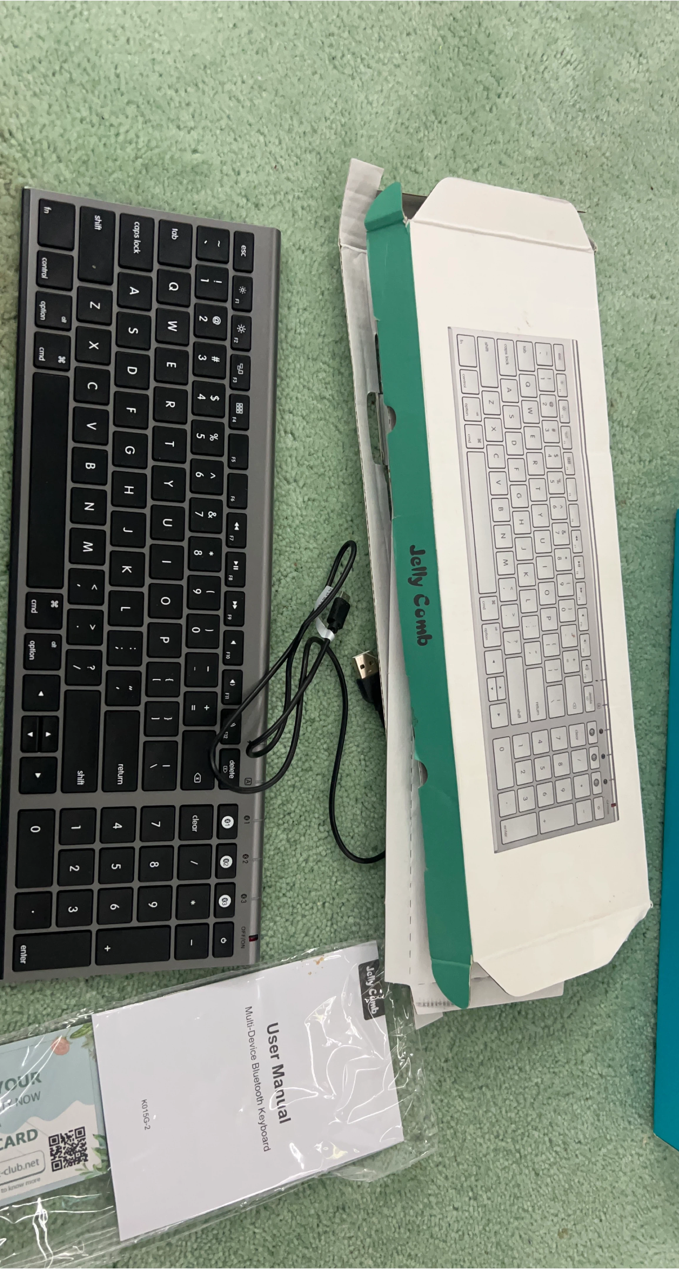 Jelly Comb Multi-Device Bluetooth Keyboard