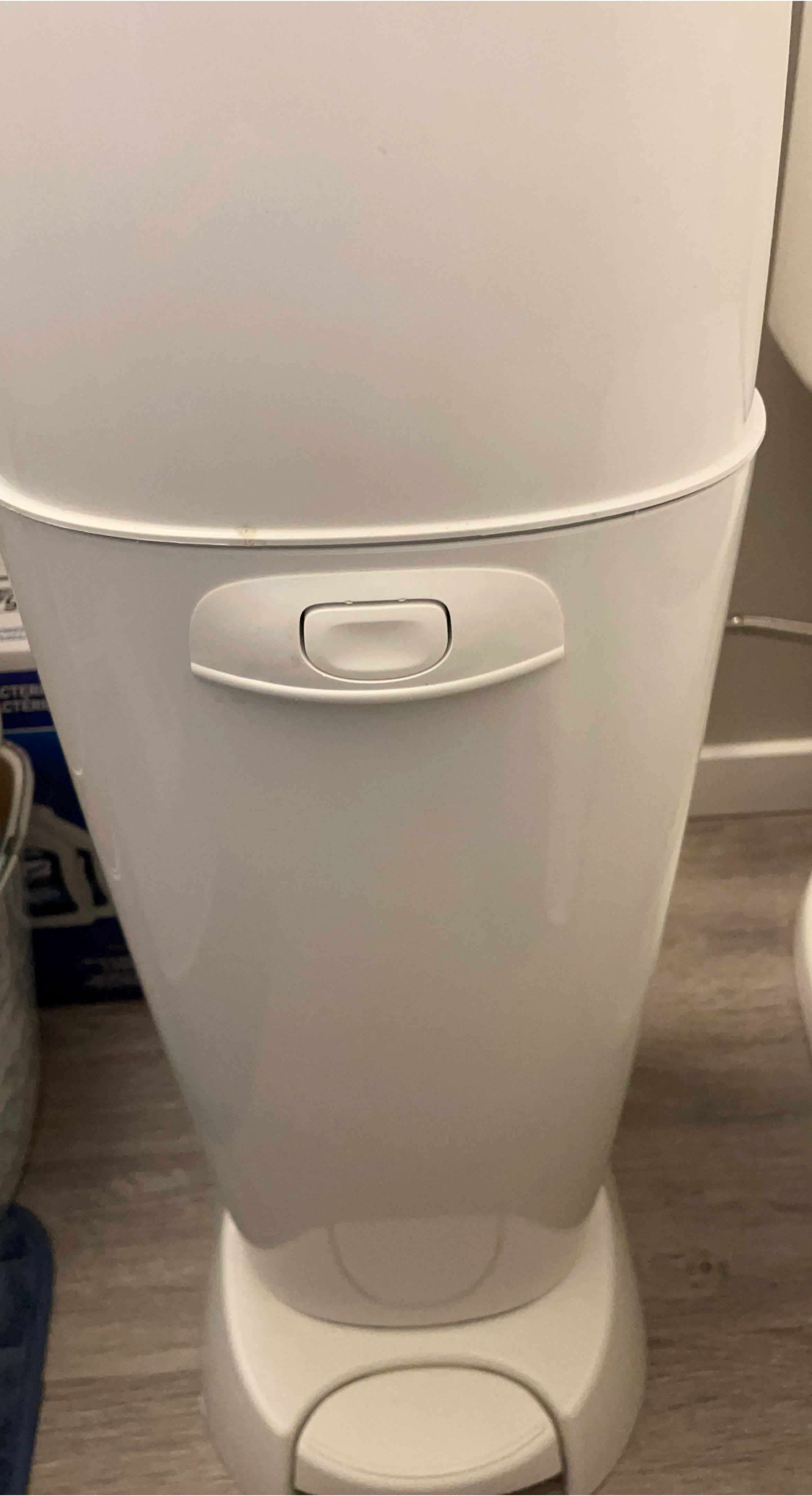 White Diaper Pail (Playtex Genie Elite)