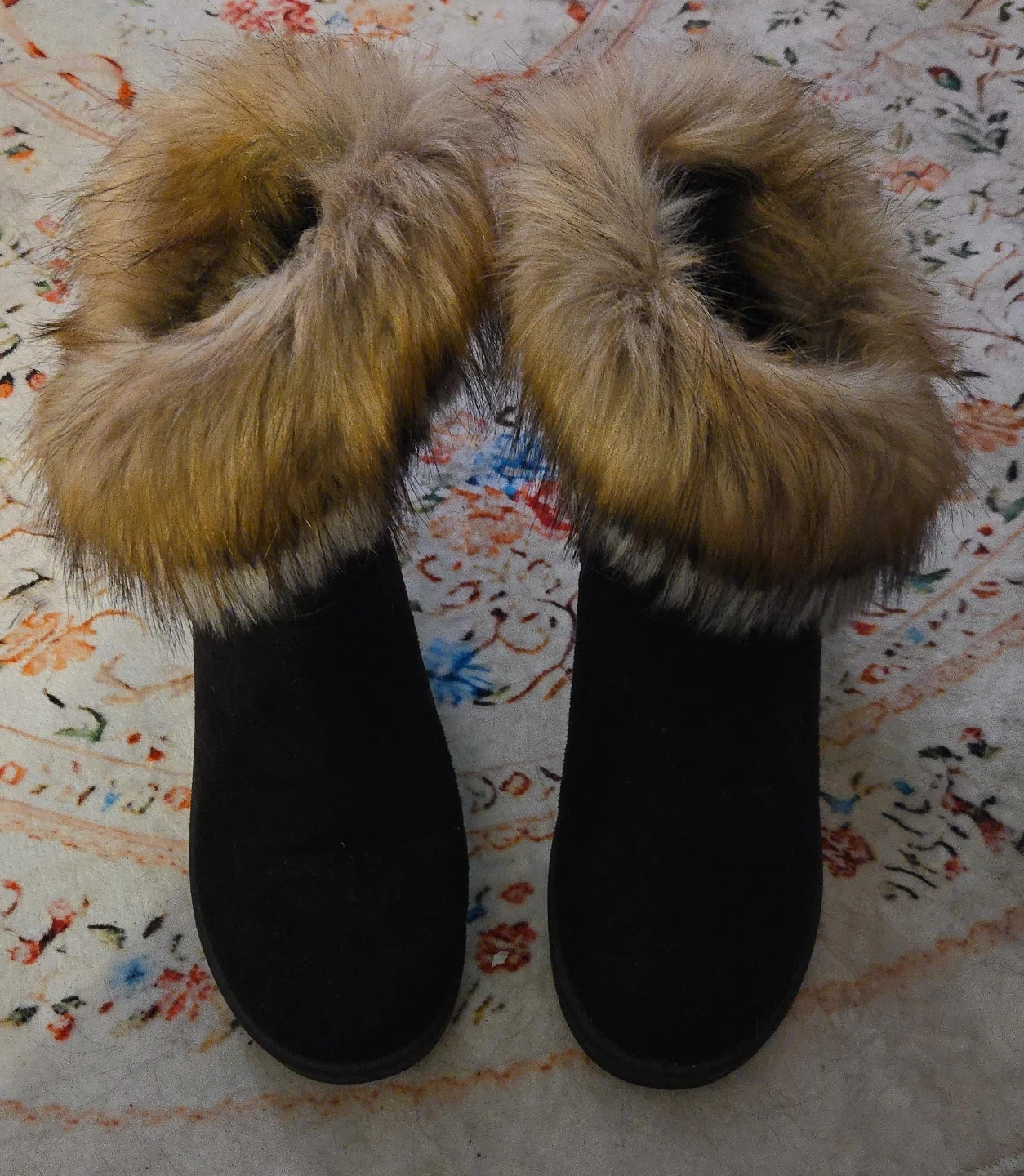 Black Faux Fur Trim Winter Boots