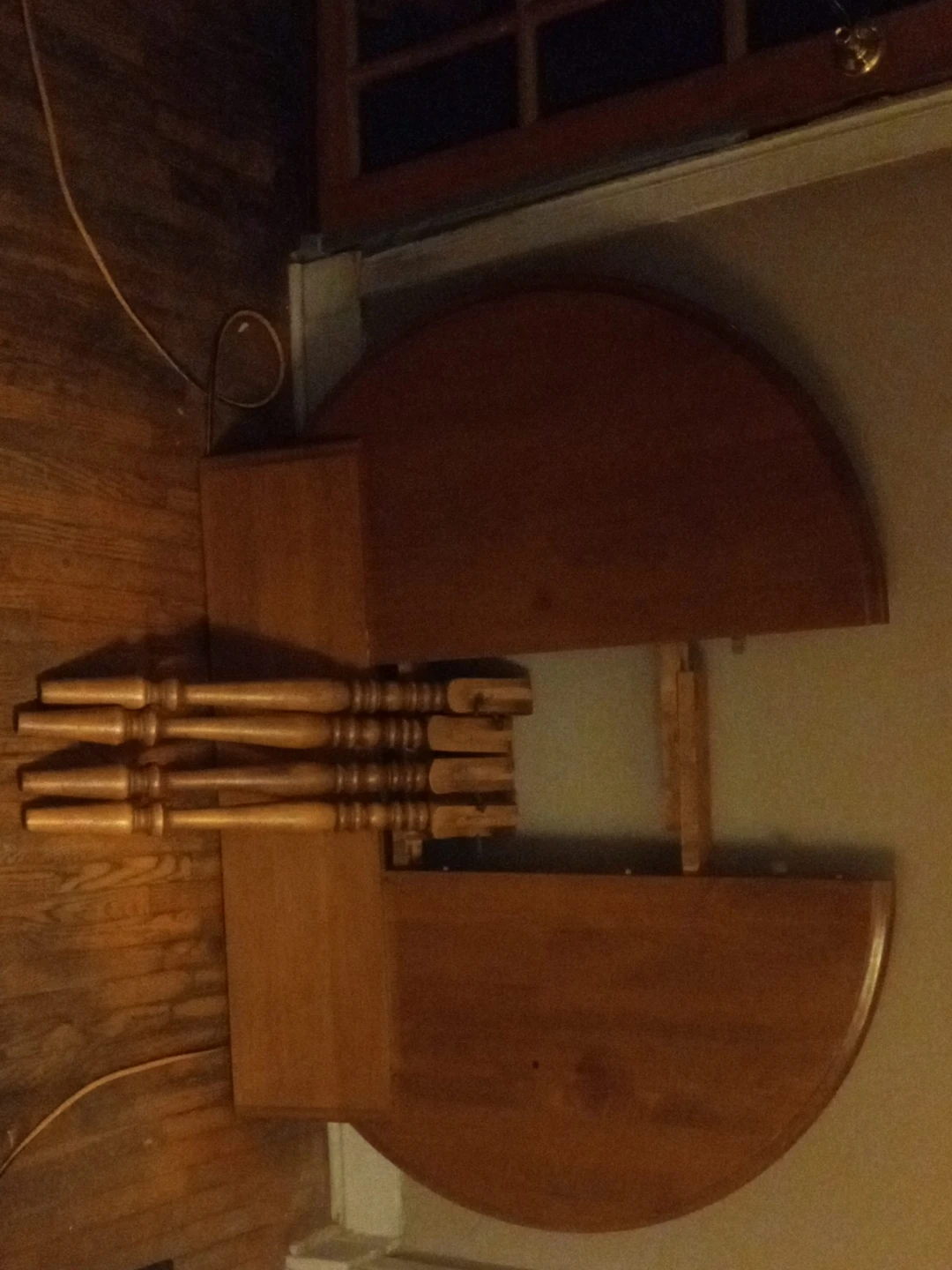 Round Wooden Dining Table with Leaf