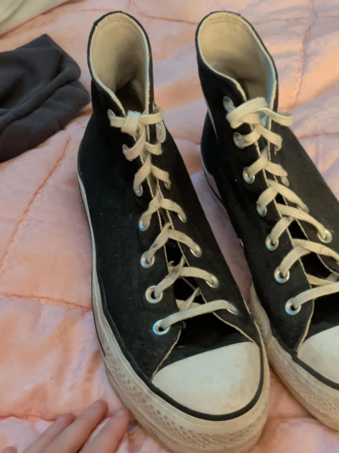 Converse Chuck Taylor All Star High Top Sneakers - Black