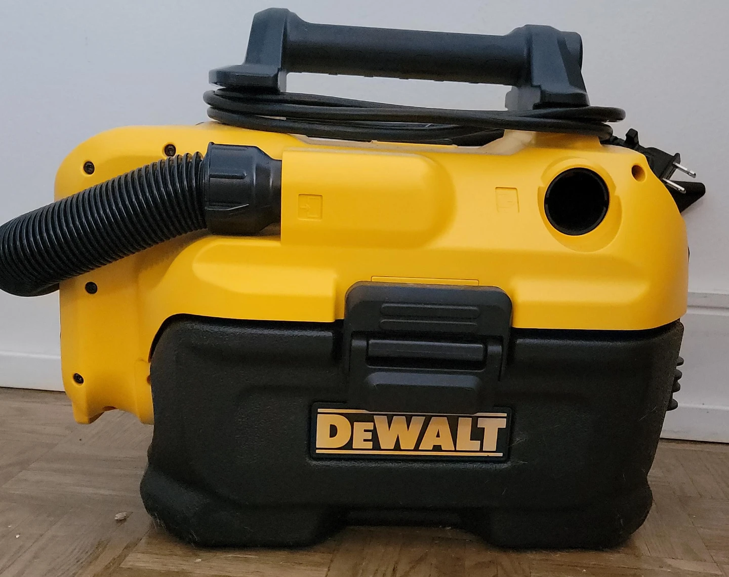 DeWalt Wet/Dry Vacuum