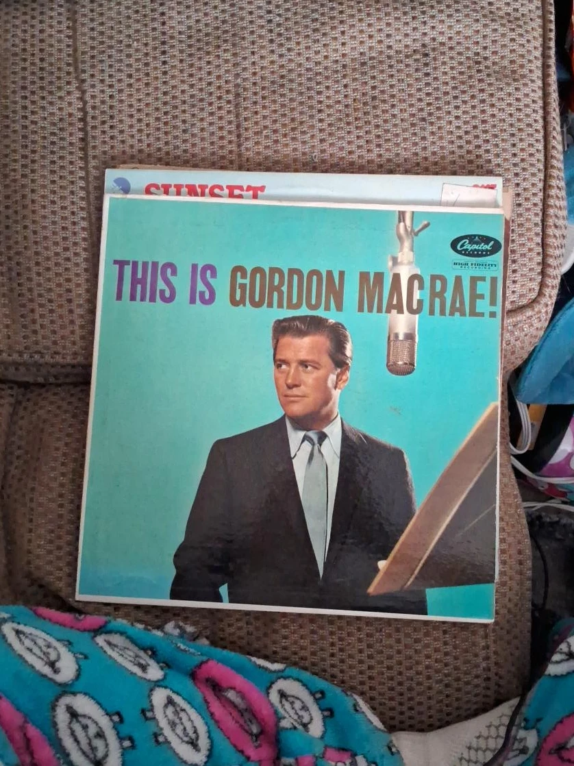 This Is Gordon MacRae! Capitol Records Vinyl Record