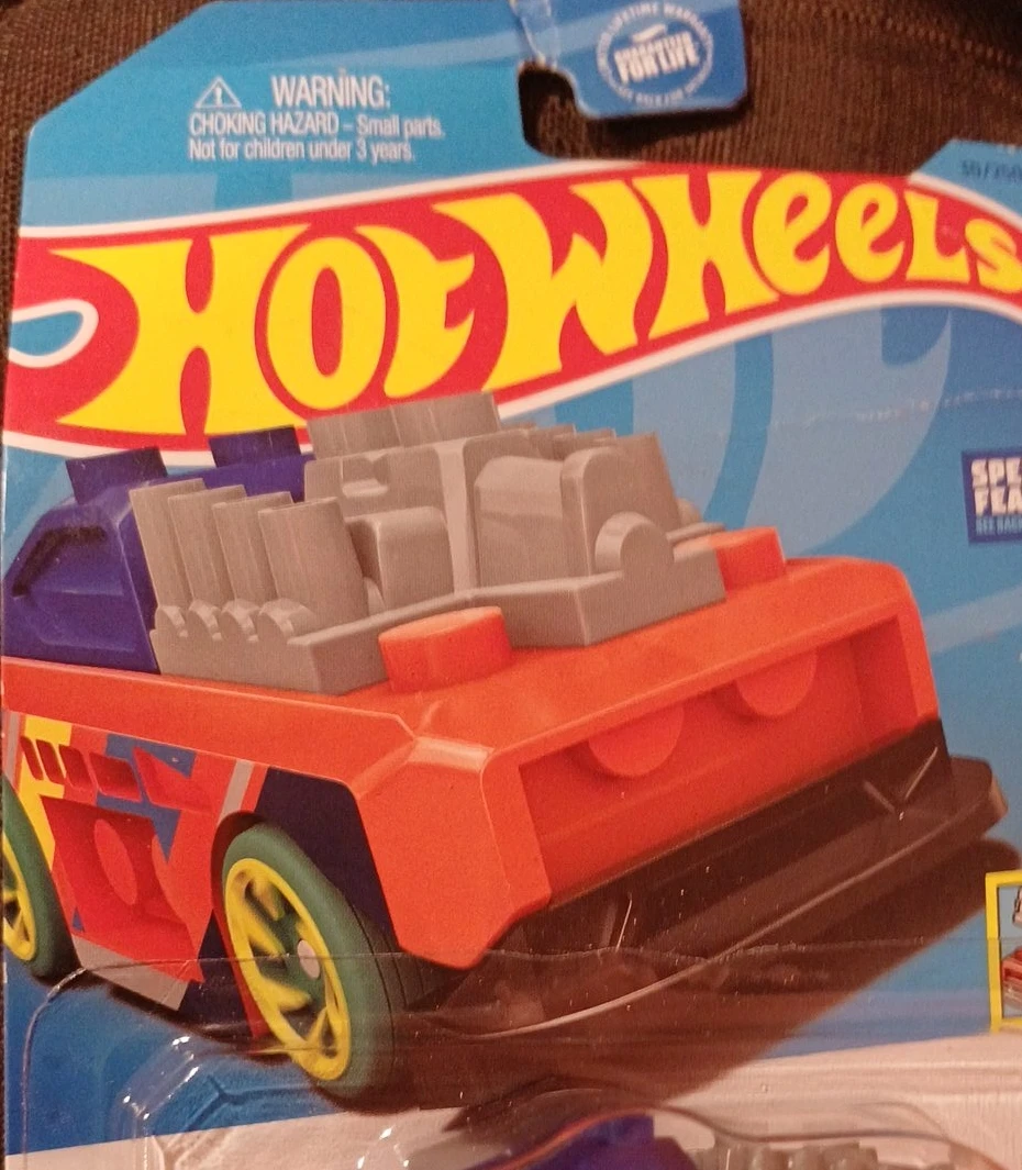 New Hot Wheels Brick Rides Custom Small Block