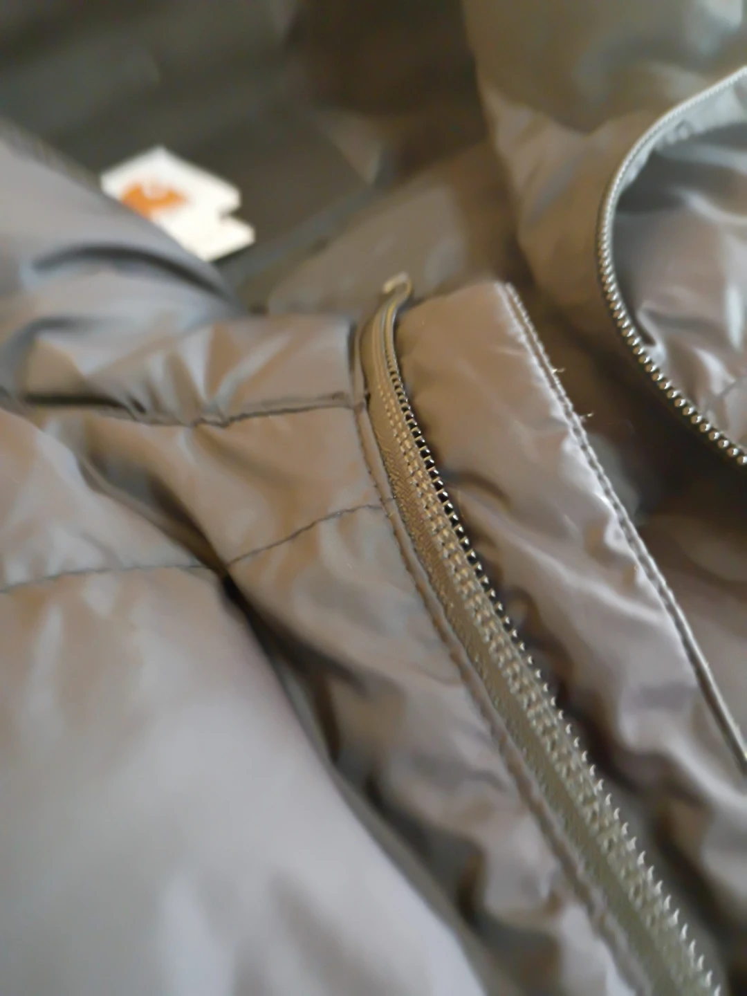 Carhartt black puffer jacket
