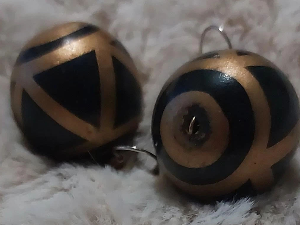 Handmade Black & Gold Earrings