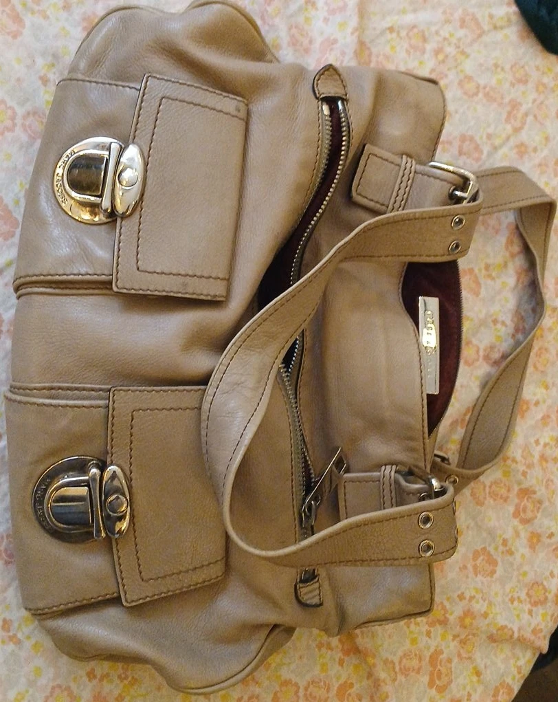 Marc Jacobs Beige Leather Shoulder Bag