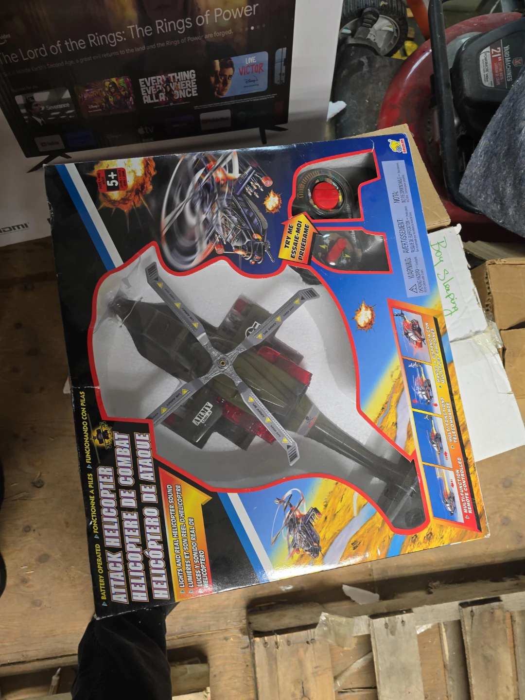 Battery Operated Attack Helicopter Toy