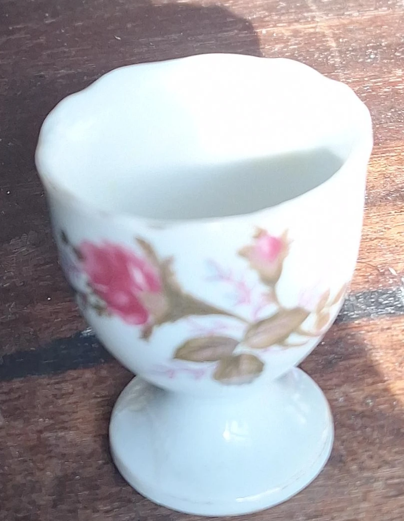 Vintage Floral Egg Cup