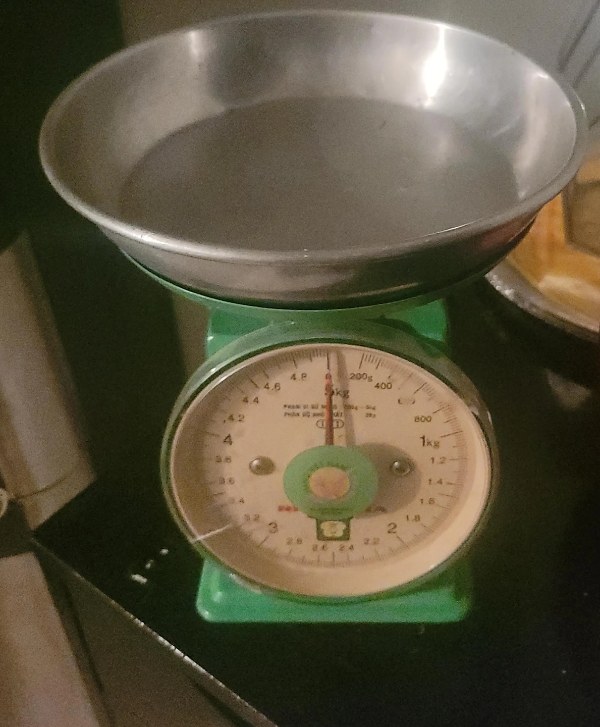 Analog Kitchen Scale - Green