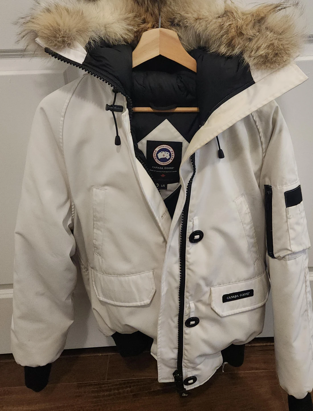 Canada Goose White Bomber Jacket - Size L