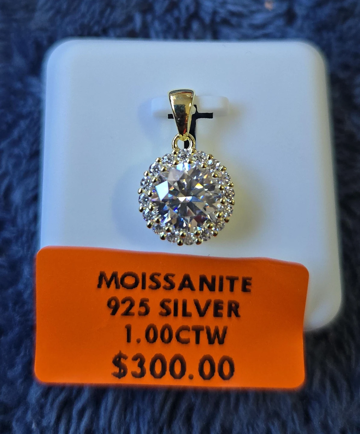 Moissanite 925 Silver Pendant 1.00 CTW