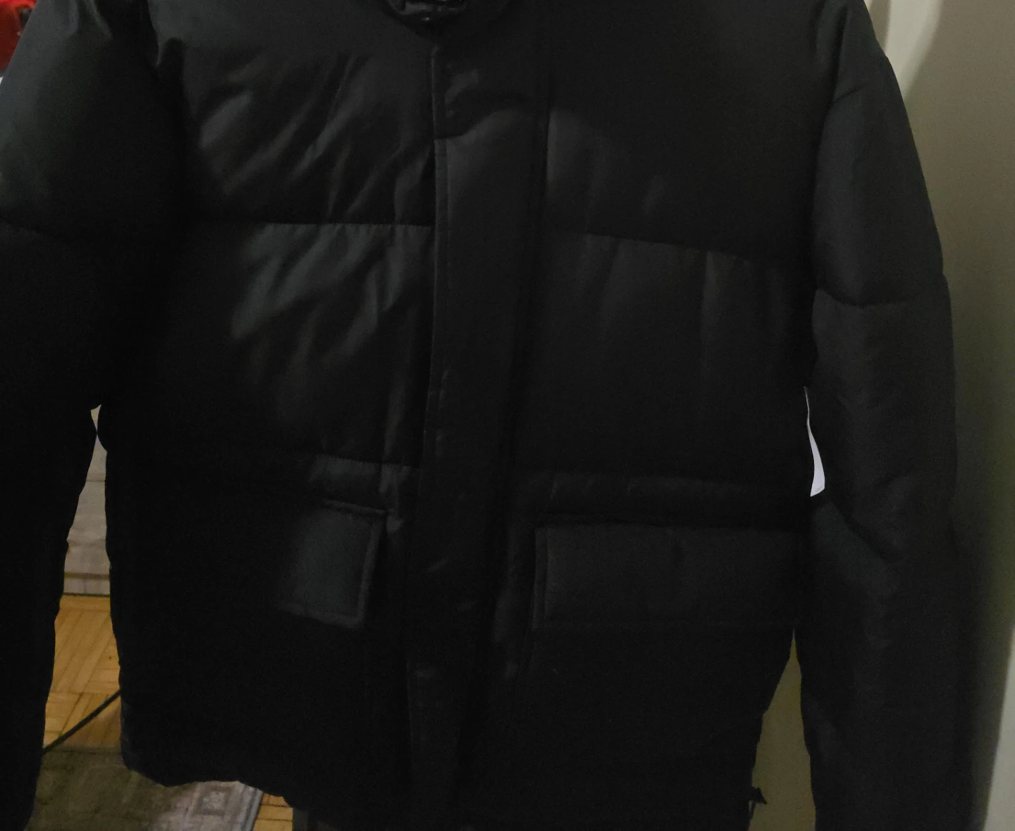 Old Navy Black Puffer Jacket - Size M