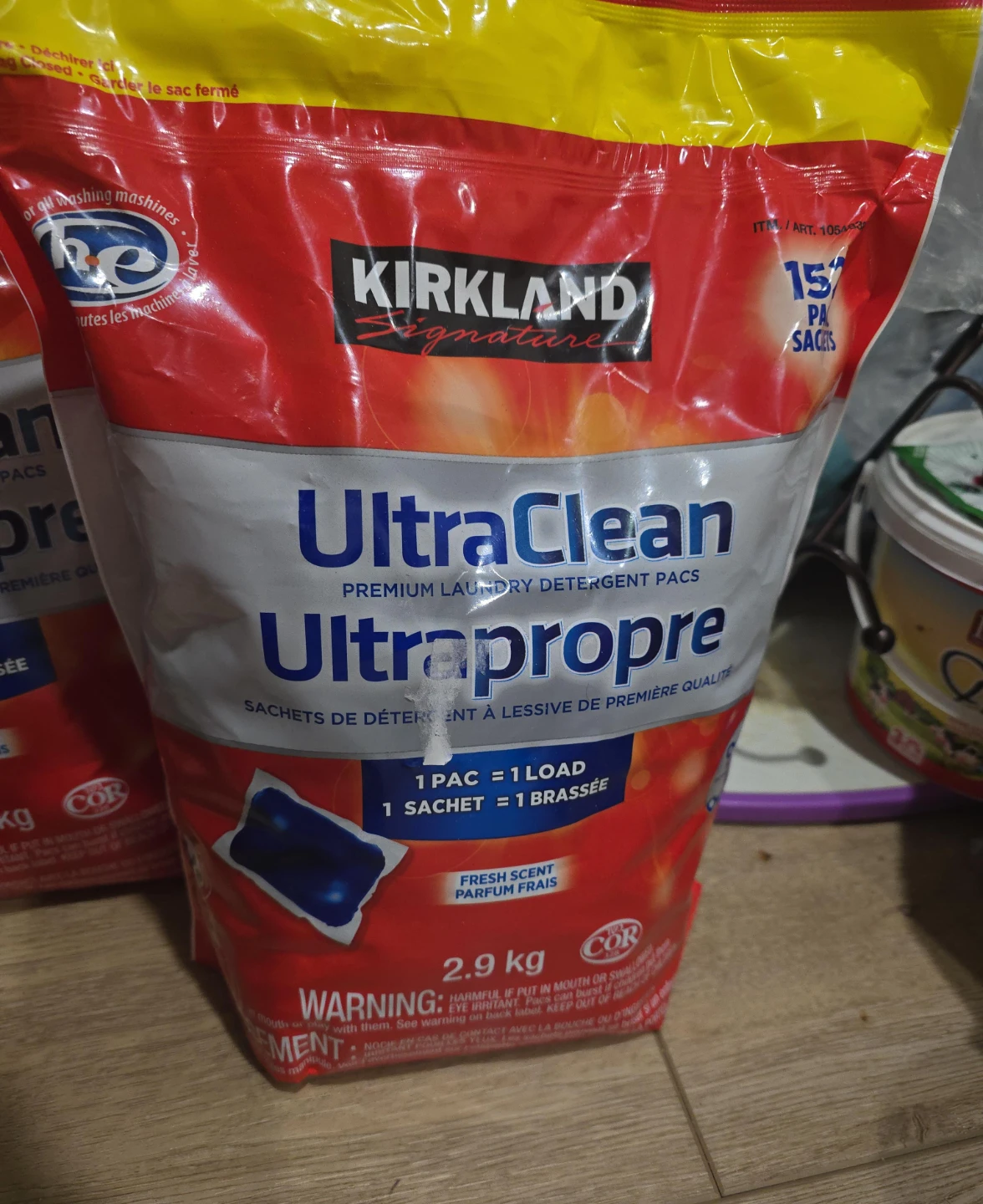 Kirkland Signature Laundry Detergent Packs, 2.9 kg