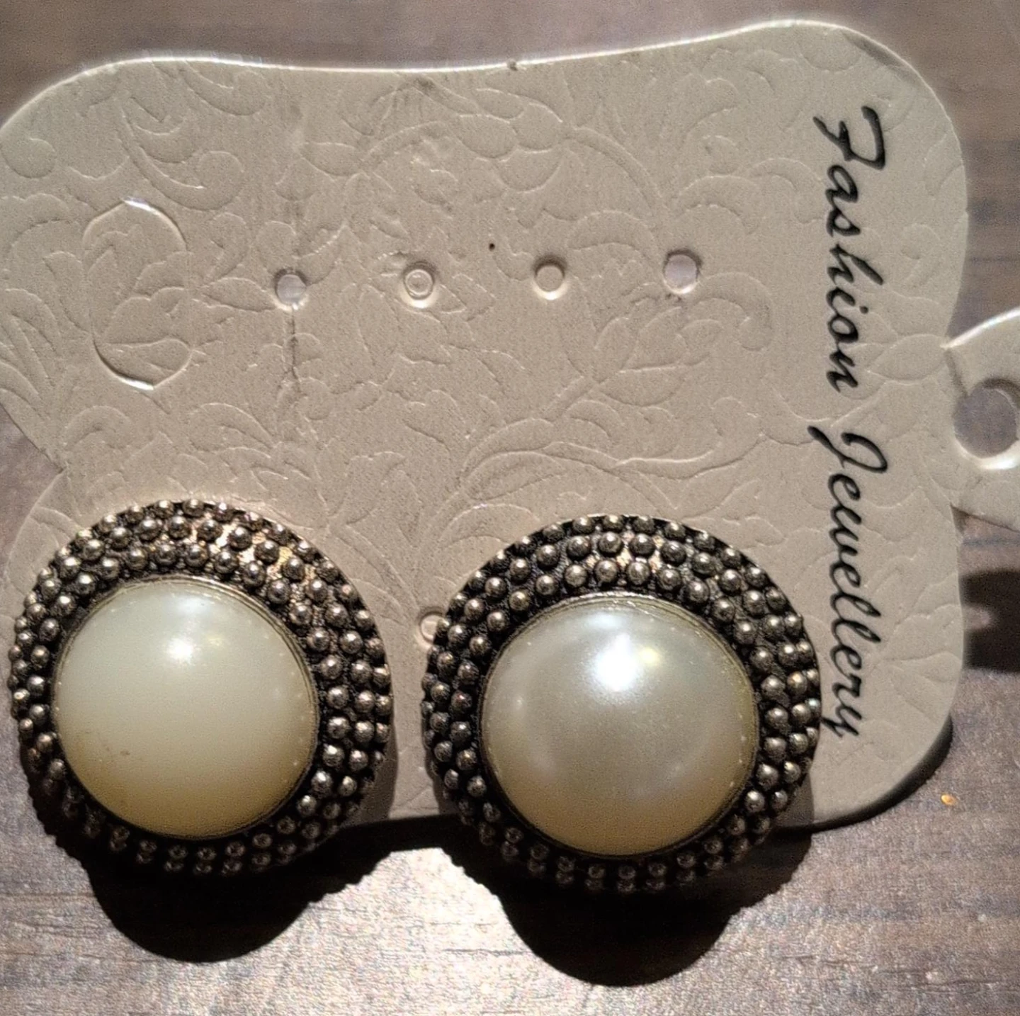 Fashion Jewellery Clip-On Earrings
