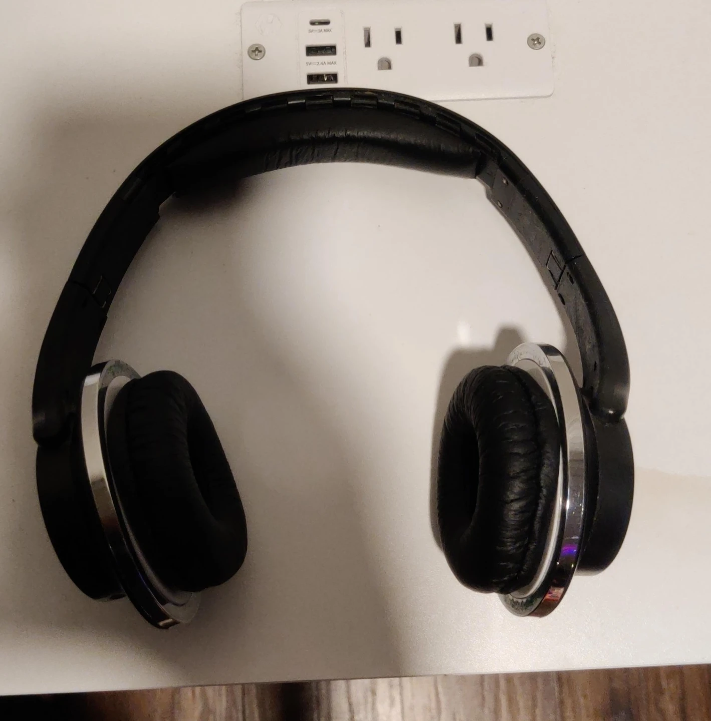 SODO Black Headphones