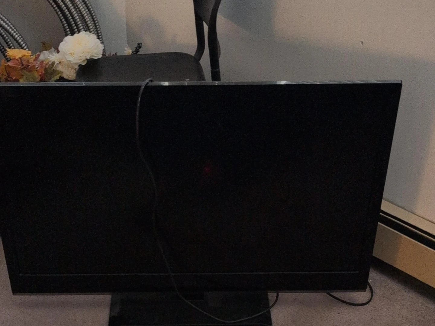 LG 42LV4400 42 inch TV