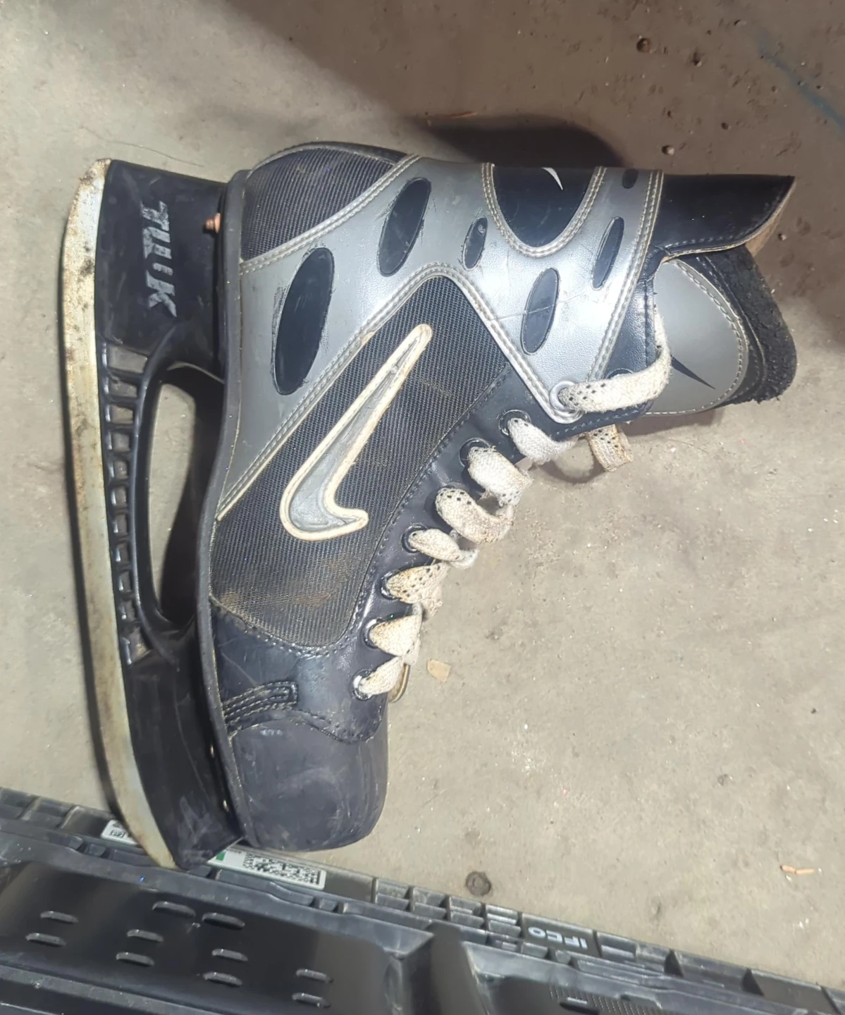 Nike Hockey Skates size 9