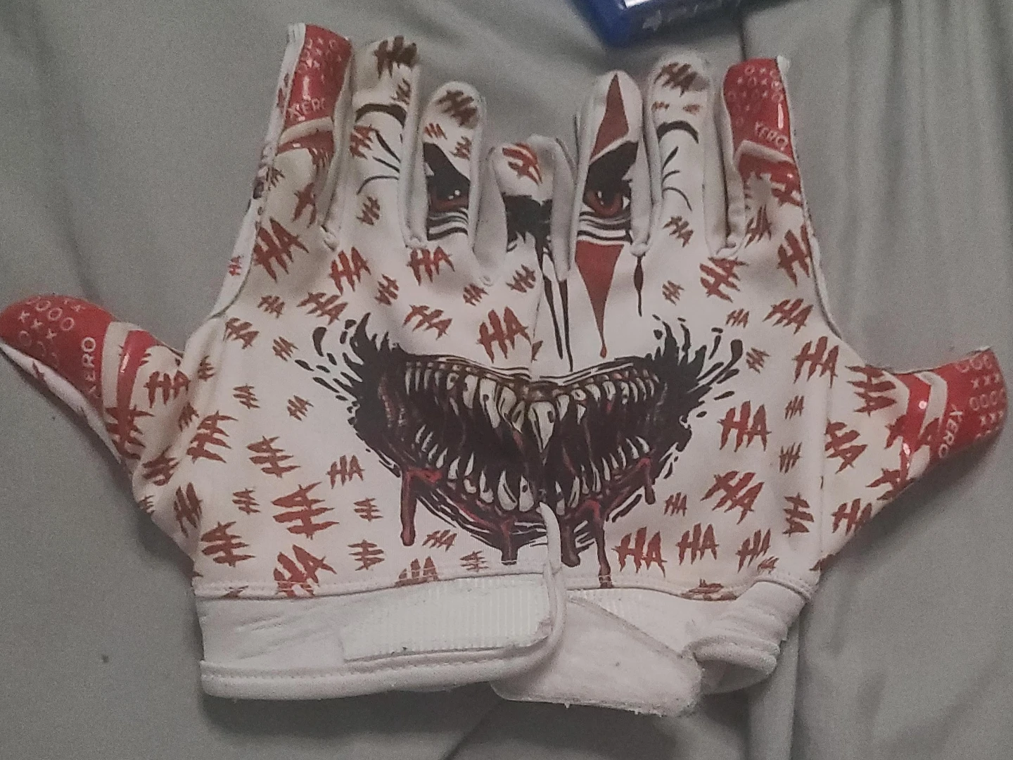 Xero Gravity Football Receiver Gloves