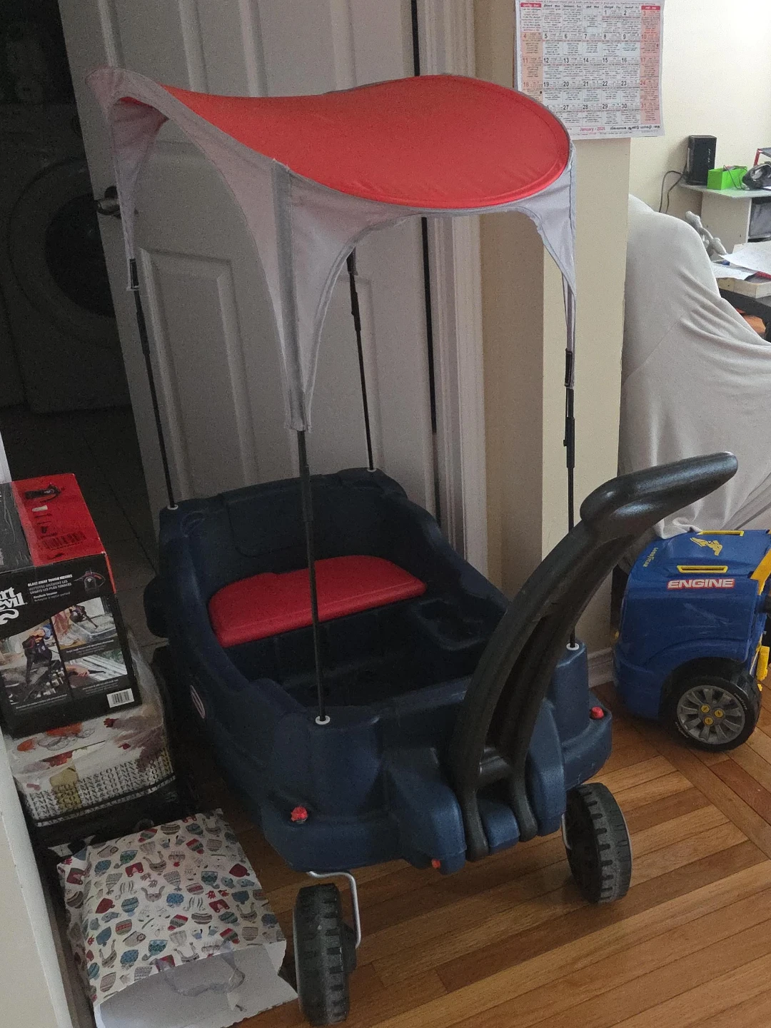 Little Tikes Ride & Relax Wagon with Canopy
