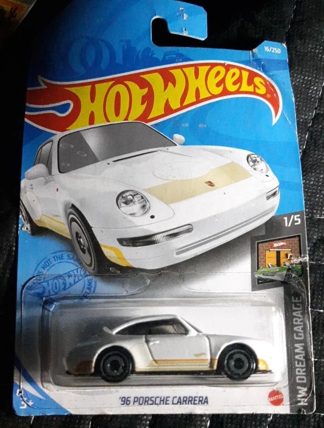 Hot Wheels '96 Porsche Carrera - New in Package