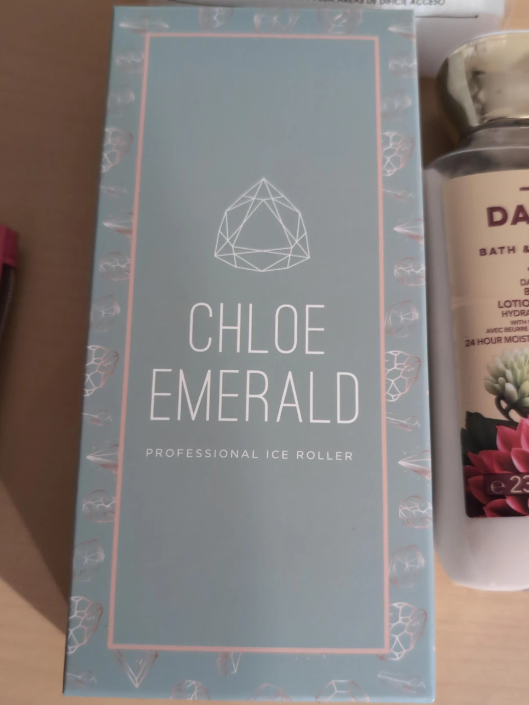 Chloe Emerald Professional Ice Roller