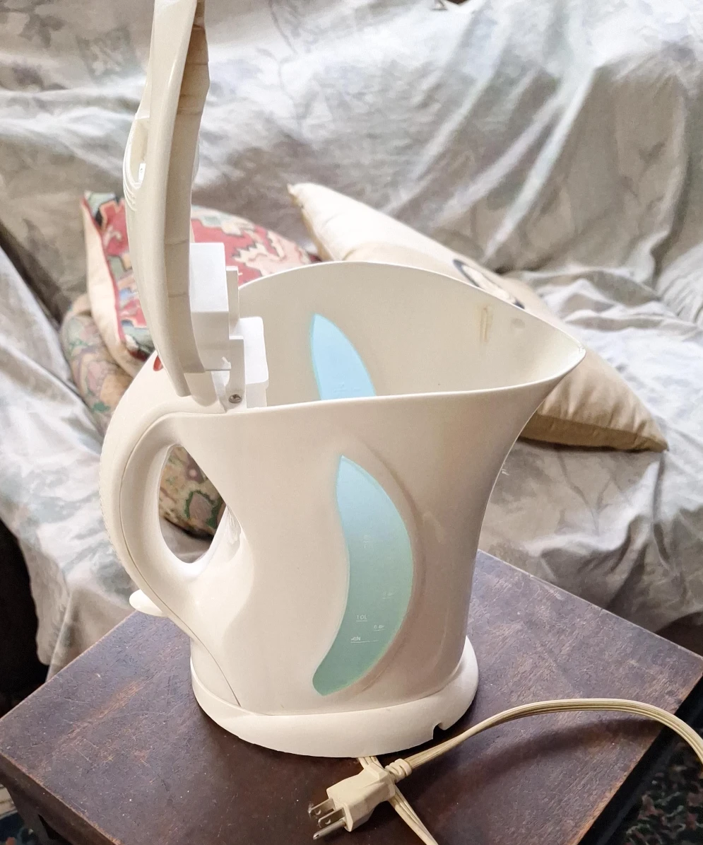 Electric Kettle - Used
