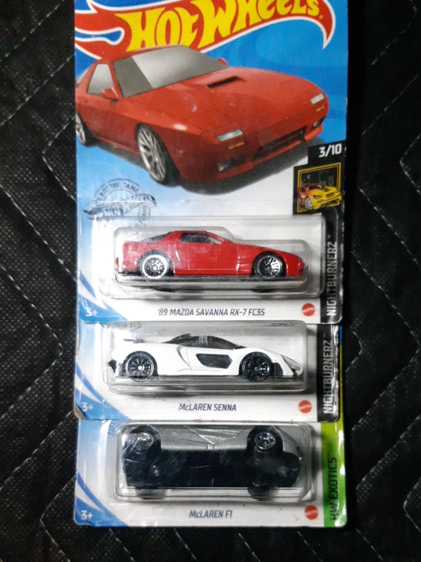 Hot Wheels '89 Mazda Savanna RX-7, McLaren Senna, F1