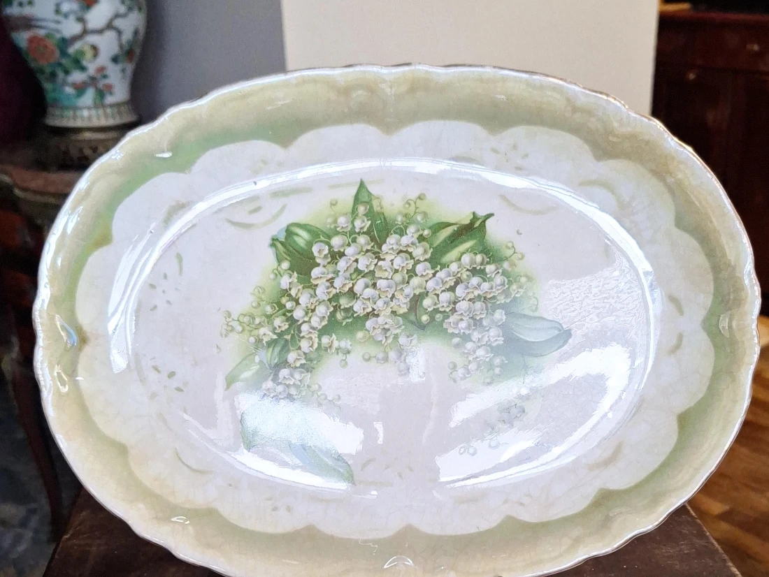 Vintage Floral Decorative Plate