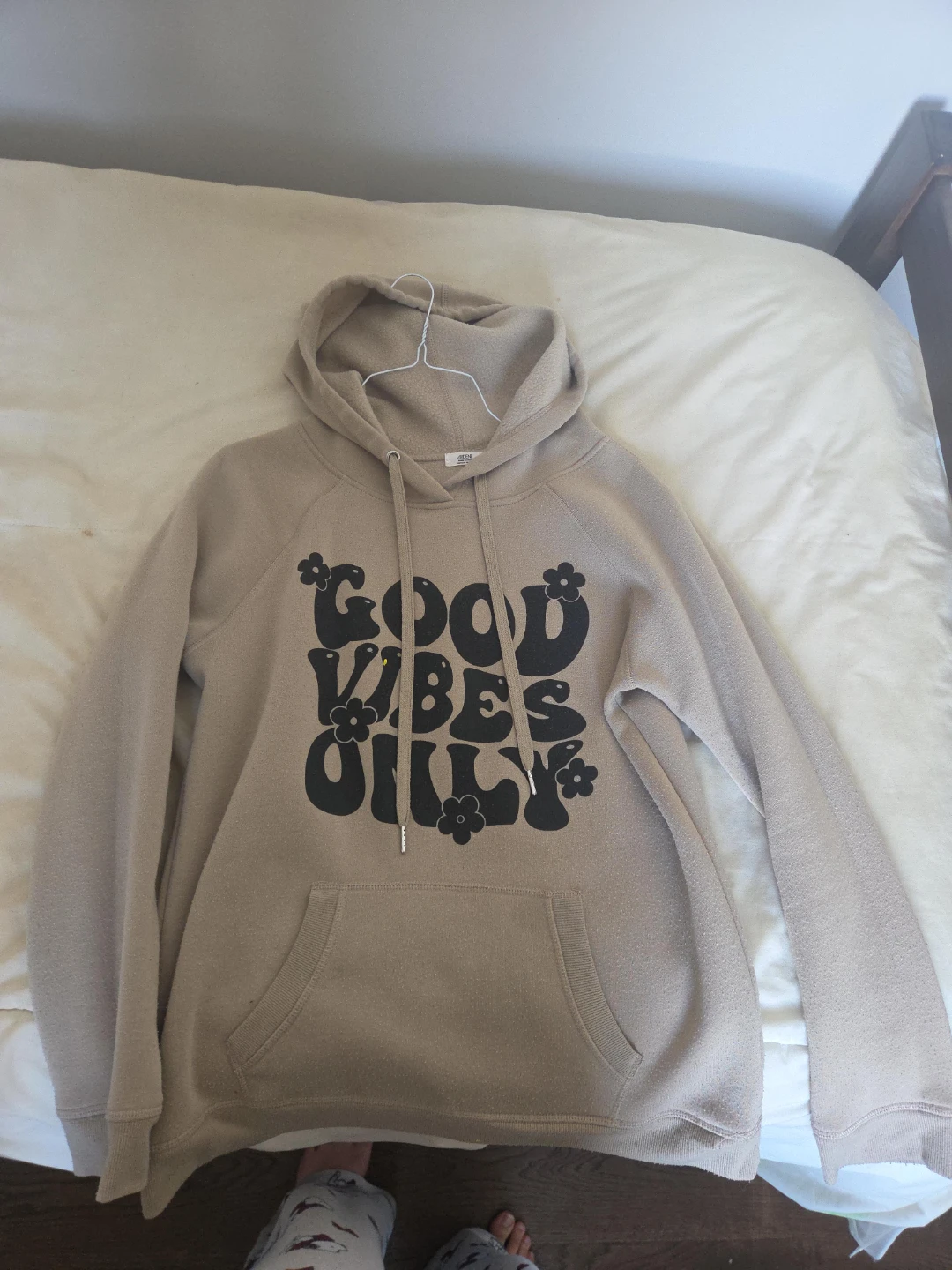 Ardene "Good Vibes Only" Hoodie - Beige - L/G