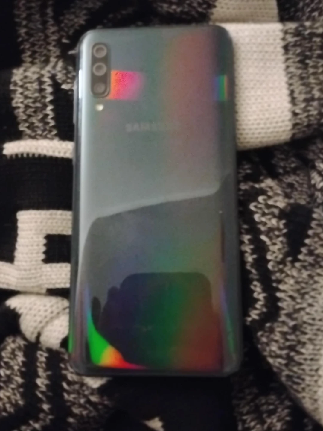 Samsung A70 Cell Phone