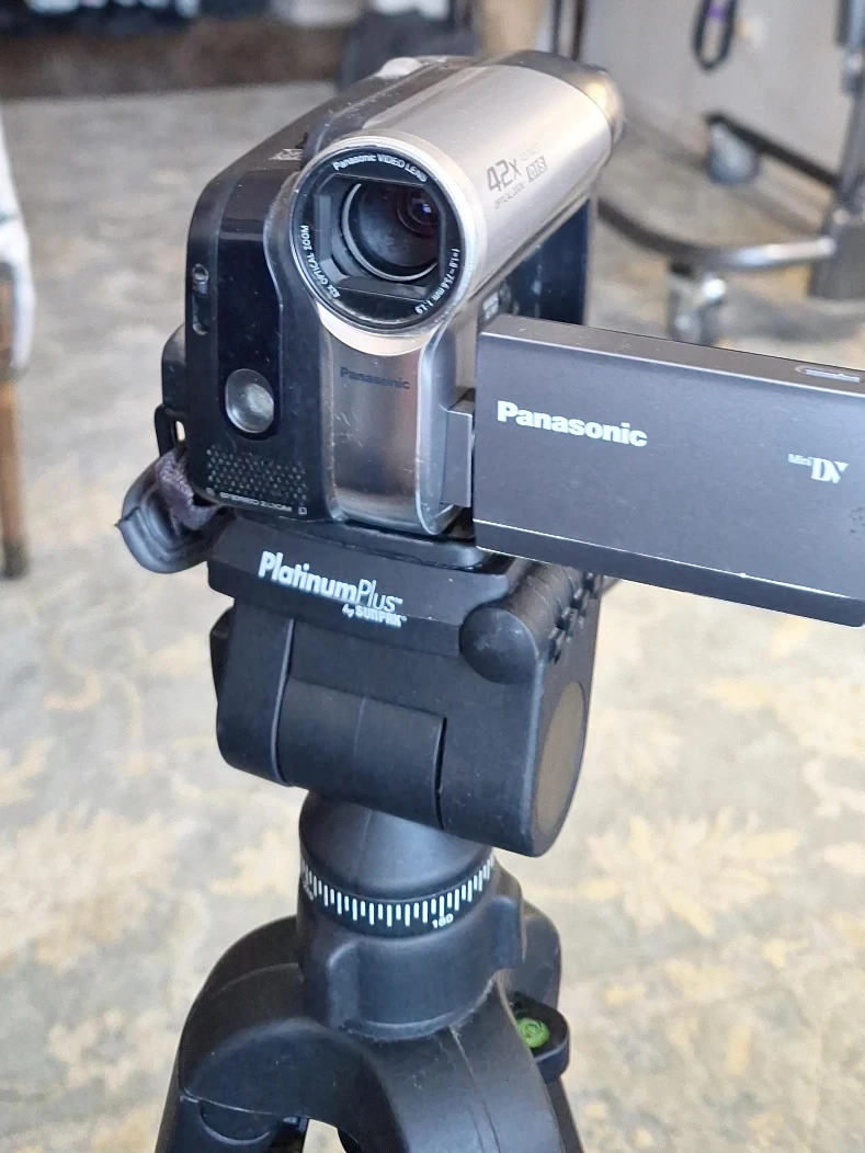 Panasonic 42x Optical Zoom Mini DV Camcorder