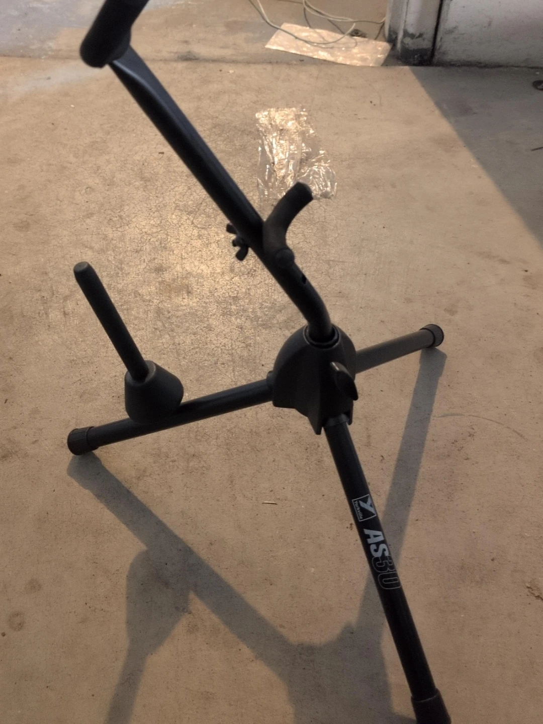 Saxophone Stand Yorkville AS30