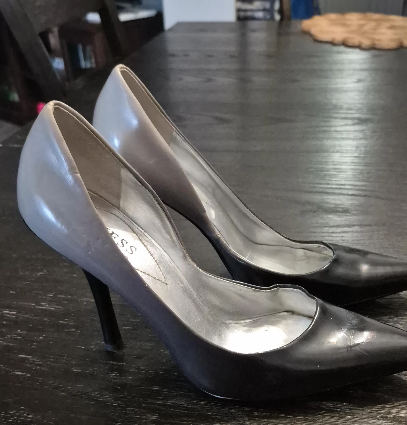Guess Two-Tone Pointed Heels
