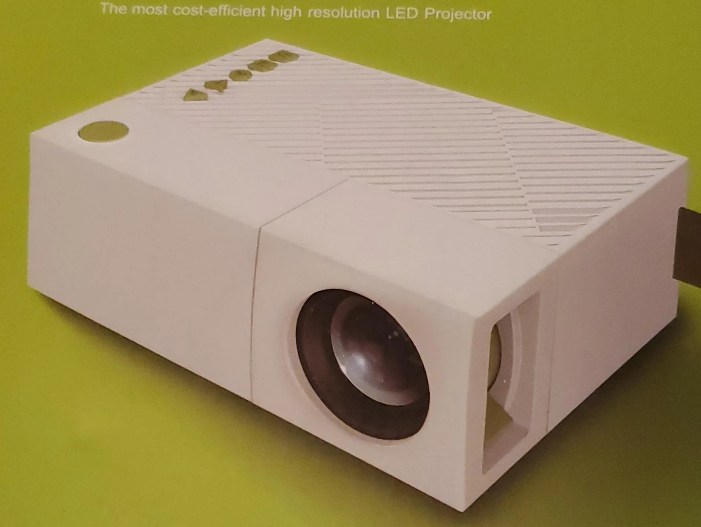 🥕 New LED Projector with Remote Control