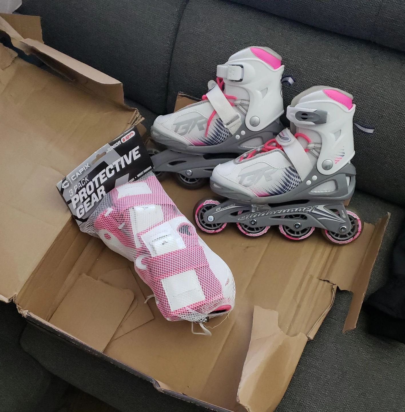 Bladerunner Inline Skates with Capix Protective Gear