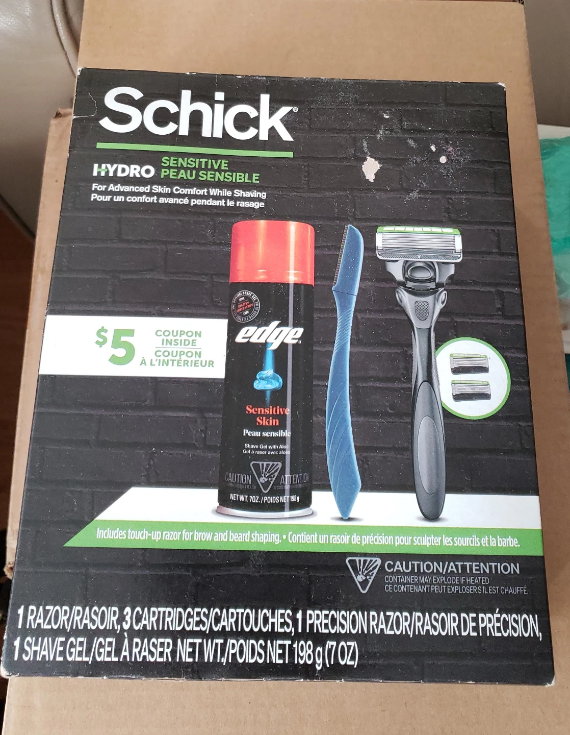 Schick Hydro Sensitive Shave Set with Razor and Gel
