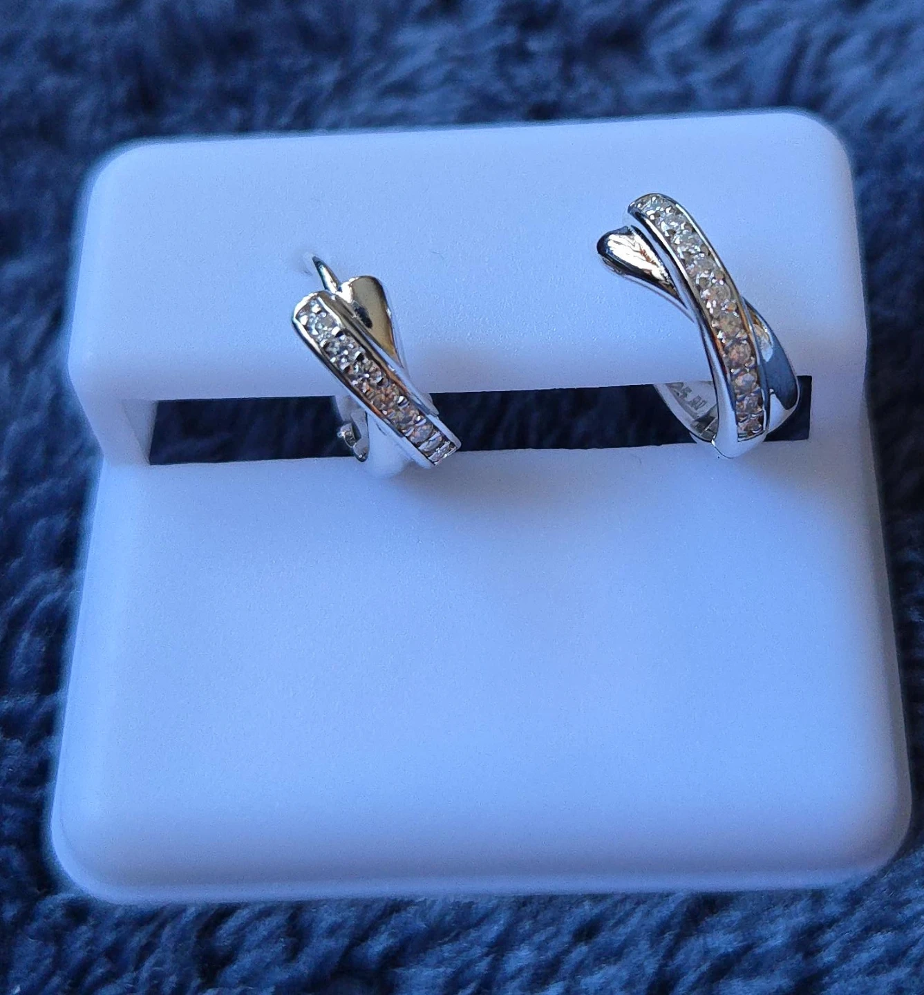 Silver Hoop Earrings with moissanita