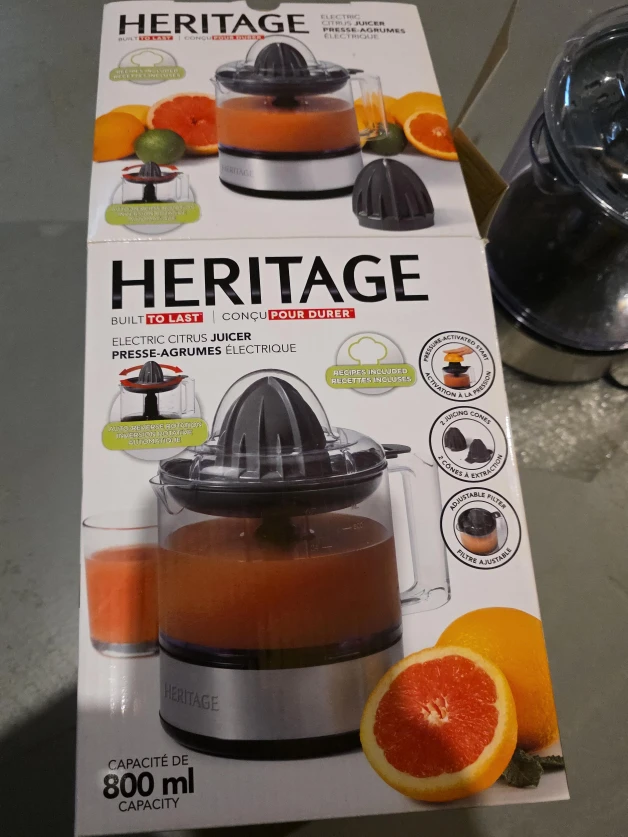 Heritage Electric Citrus Juicer - 800ml Capacity