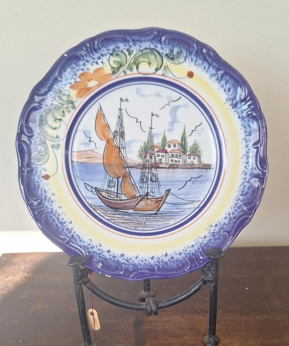 Decorative Plate with Ship Design