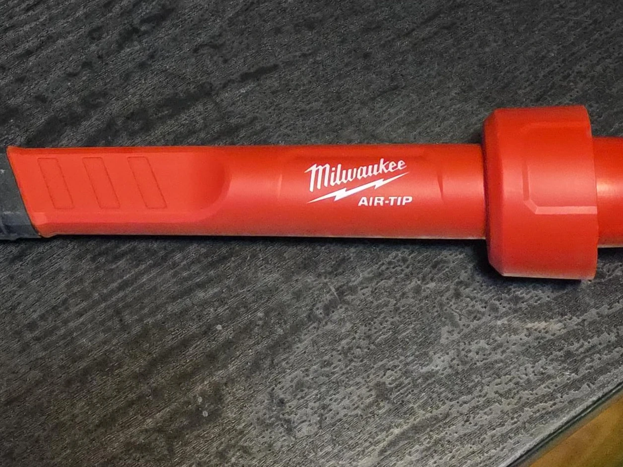 Milwaukee AIR-TIP Dust Extraction Attachment