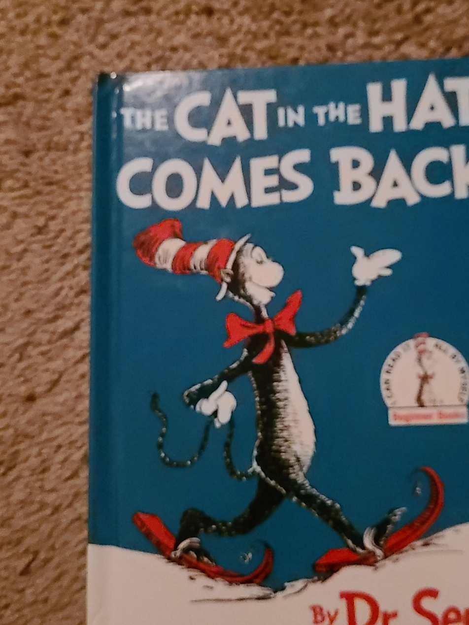 The Cat in the Hat Comes Back - Dr. Seuss