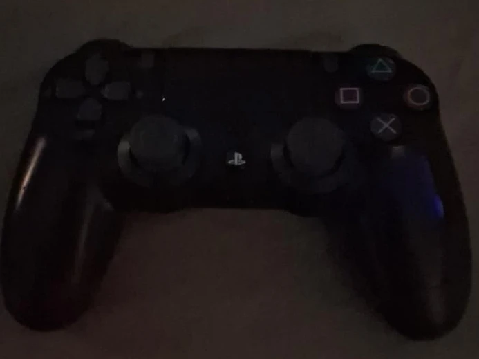 Sony PlayStation DualShock 4 Wireless Controller