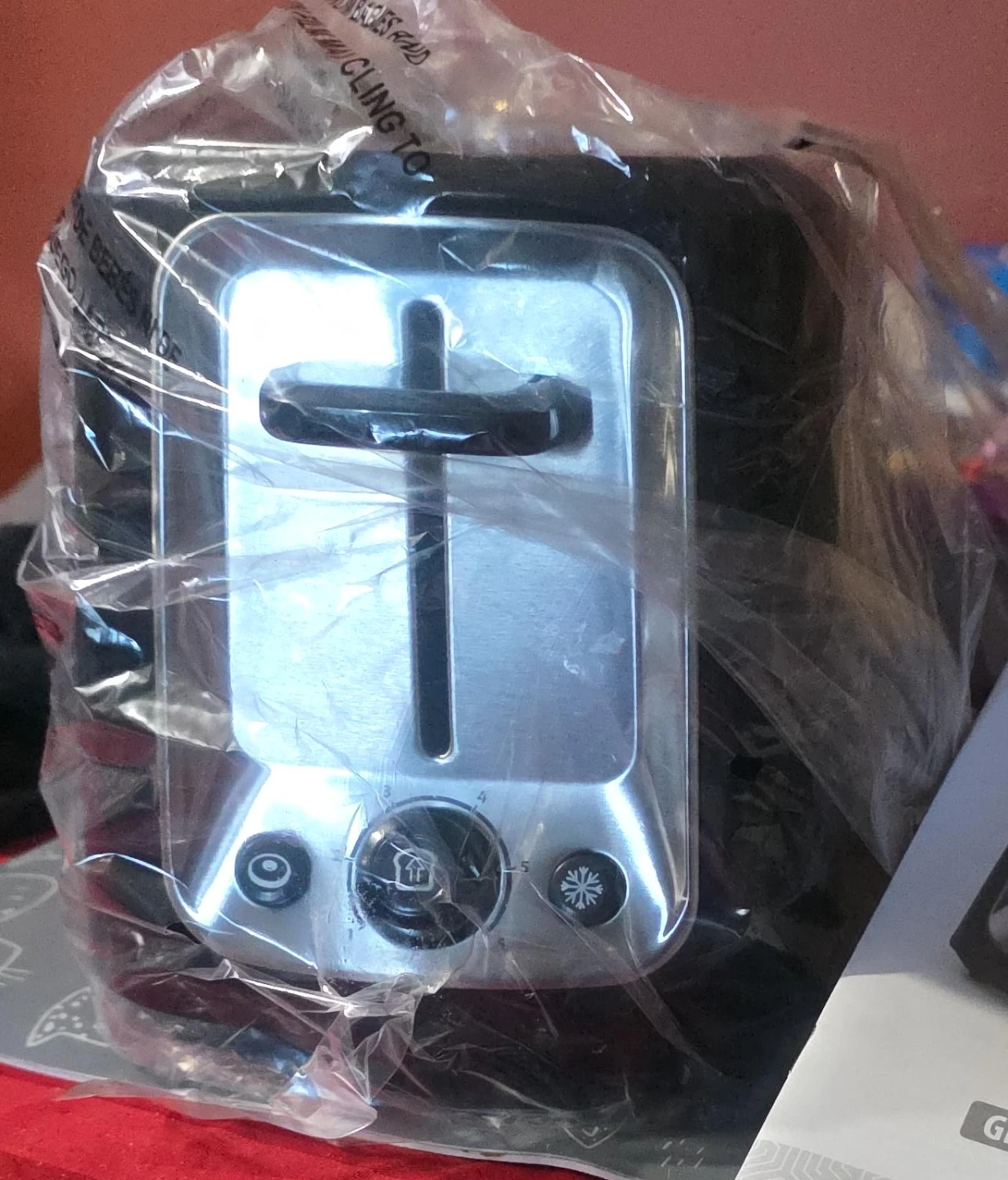 New Toastmaster 2-Slice Toaster