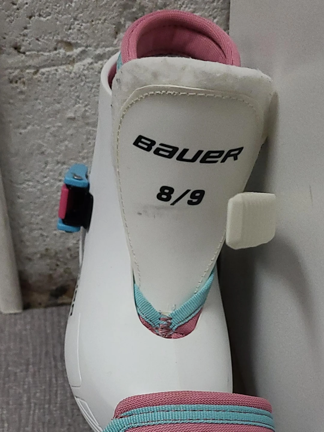 Bauer Ice Skates - Size 8/9