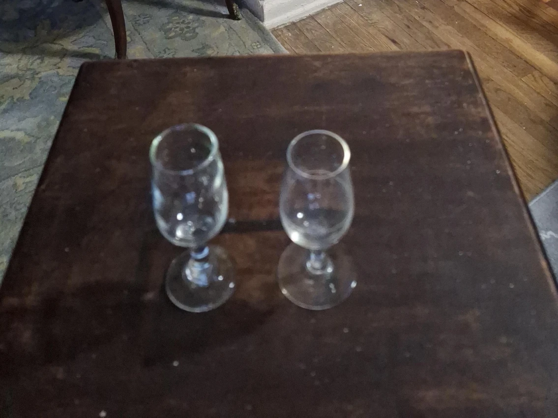 Set of 2 Cordial Glasses