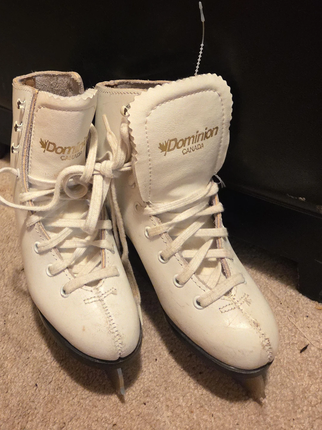 Dominion Canada White Ice Skates