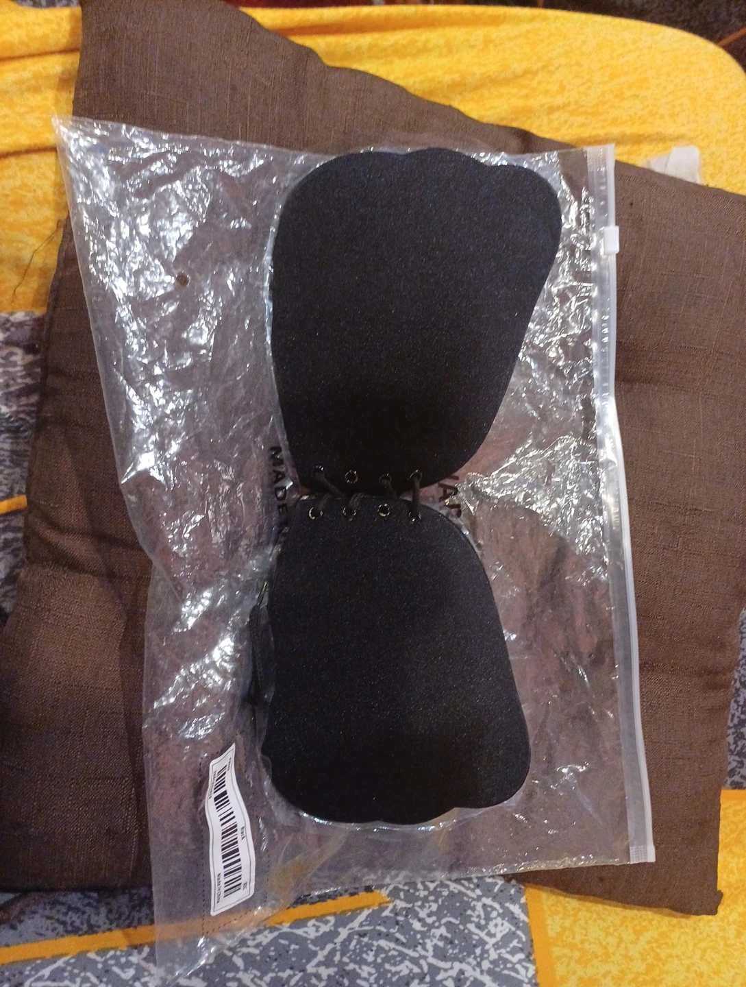 New Black Strapless Backless Bra